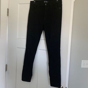Women’s gap black jegging